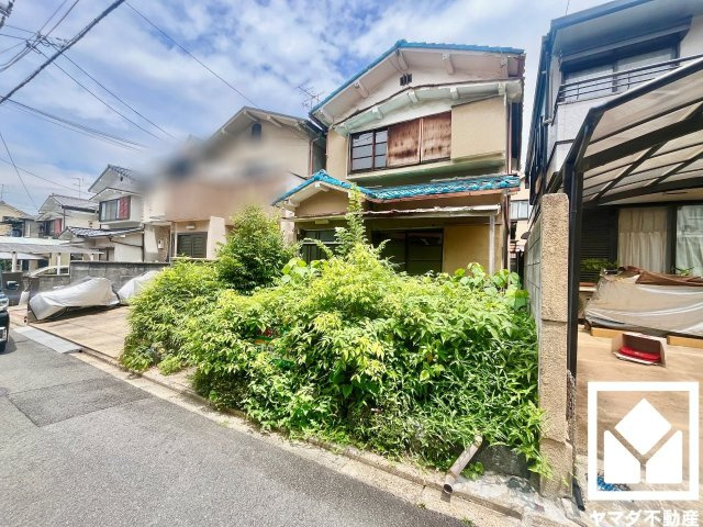 伏見区深草大亀谷金森出雲町の外観