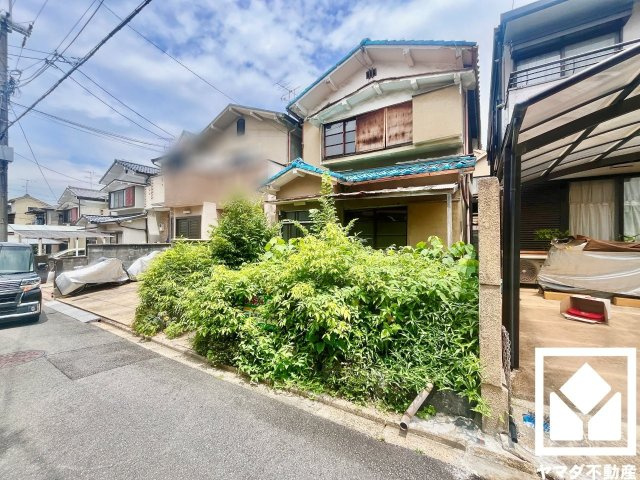 伏見区深草大亀谷金森出雲町の外観