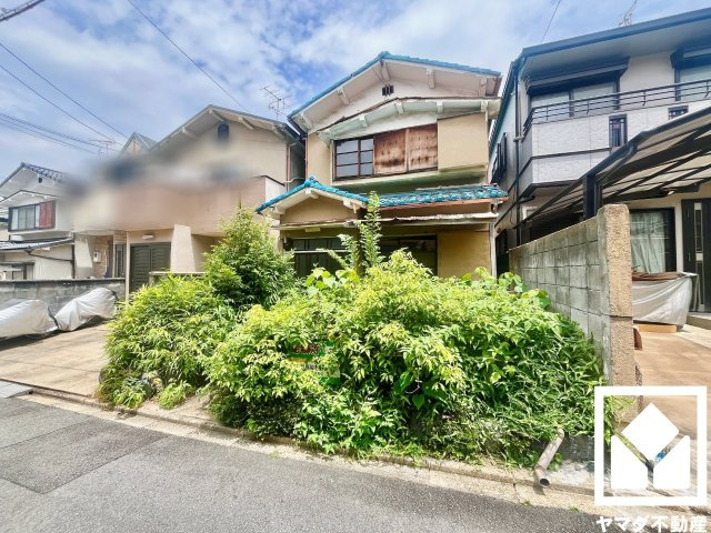伏見区深草大亀谷金森出雲町の外観