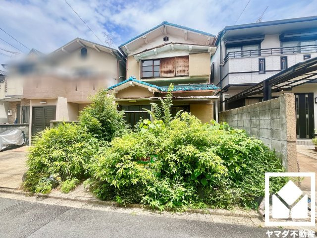伏見区深草大亀谷金森出雲町の外観