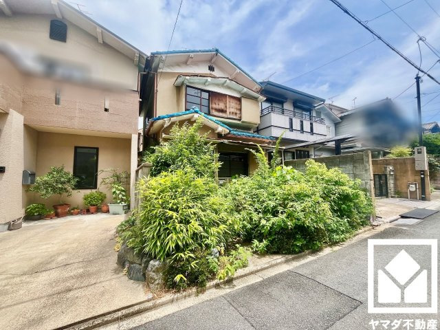 伏見区深草大亀谷金森出雲町の外観