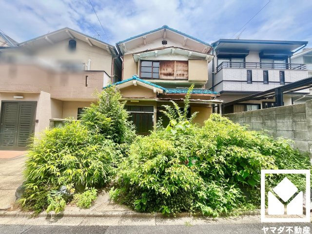 伏見区深草大亀谷金森出雲町の外観