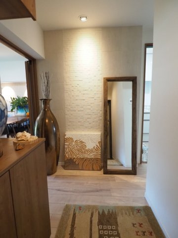 海まで7分！富士山を望む最上階　葉山ニューライフの玄関