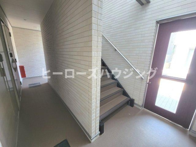 【ロビー】 | リブリ・岡町