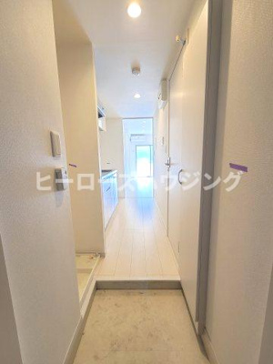 【玄関】 | リブリ・岡町