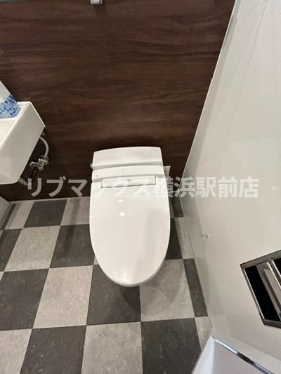 【トイレ】ヴィクトリアン・パレス横浜 