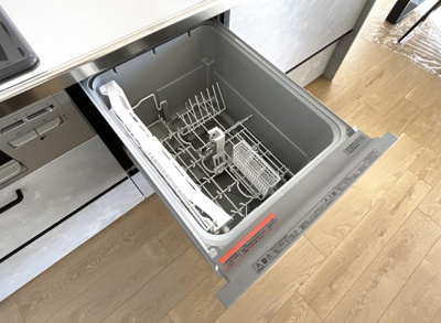 【キッチン】 | コスモウイング宇治 | 【食器洗浄乾燥機】環境にも奥様の手にも優しい設備です。