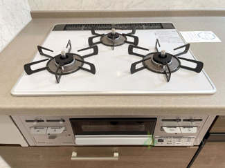 【キッチン】 | 上池袋グリーンハイツ | 三口ガスコンログリル付き