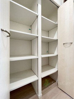 【収納】 | 上池袋グリーンハイツ | 玄関脇収納