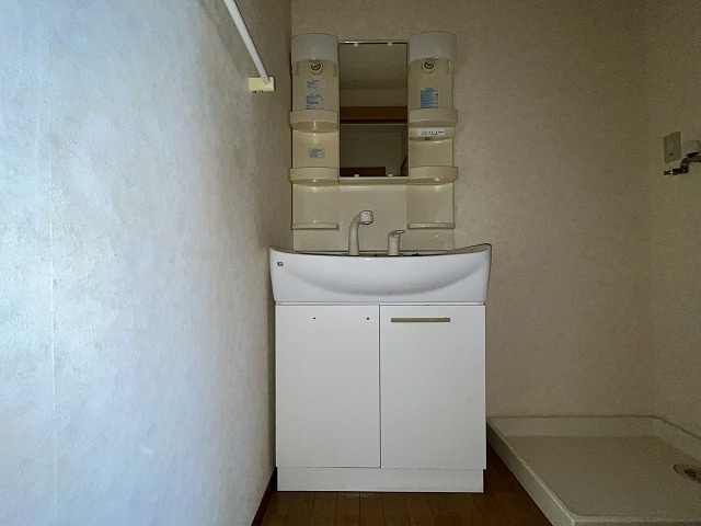 フォブール泉川の独立洗面台