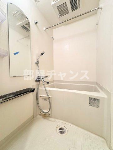 プレサンス新栄アーバンフローの浴室