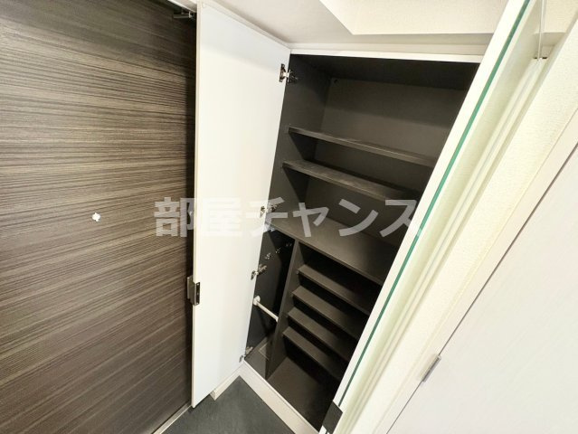 プレサンス桜通ザ・タイムズの収納