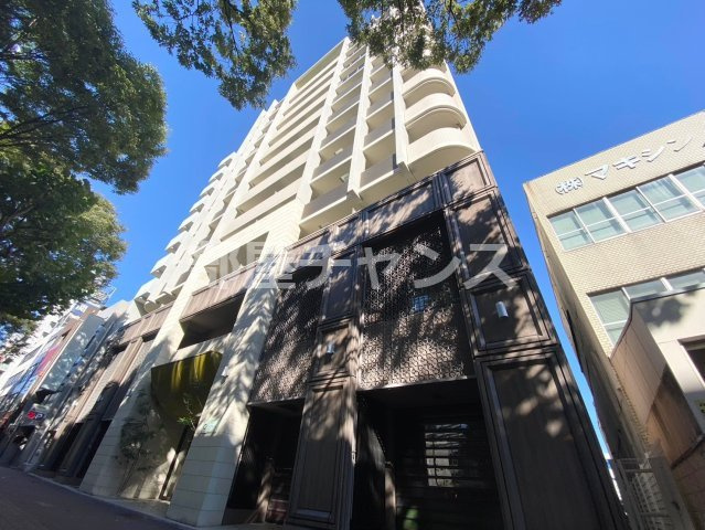 カスタリア新栄IIの外観