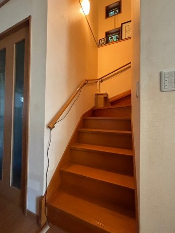 勝浦市吉尾　オール電化中古戸建の内装