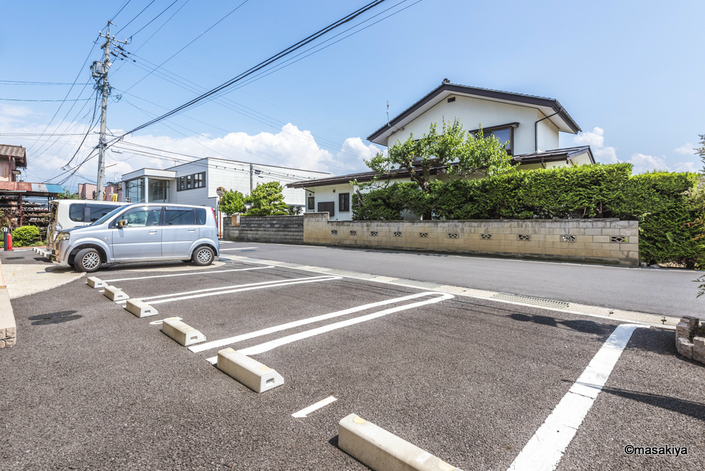 ガーデンハウス yu-uの駐車場|駐車場