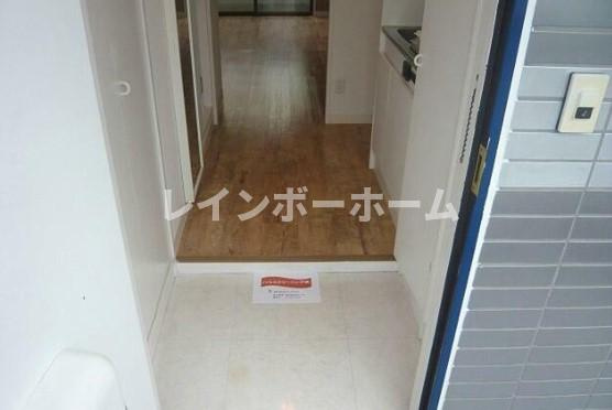 特典：仲介手数料が無料です!!の玄関|落ち着いた玄関です