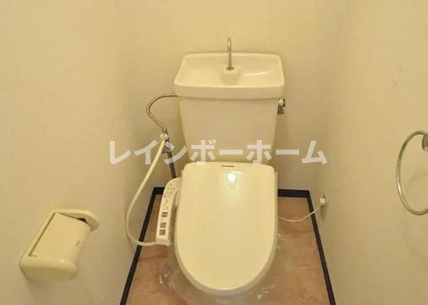特典：仲介手数料が半額です!!のトイレ|トイレもきれいです
