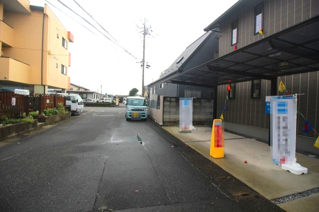 小山市東間々田2丁目|北東側道路