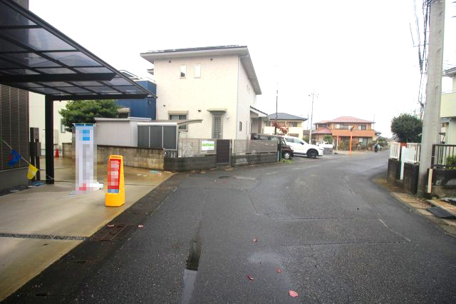 小山市東間々田2丁目|北東側道路