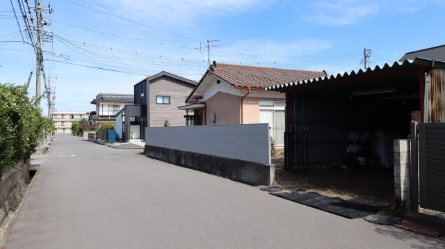 【中古】安曇野市穂高柏原の前面道路含む現地写真