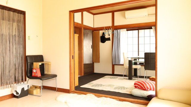 【中古】安曇野市穂高柏原の居間・リビング