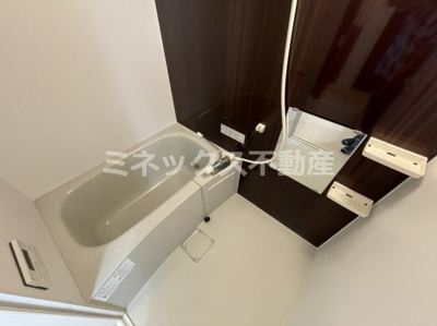 【バルコニー】 | ハーバーイースト | 同タイプのお部屋の写真。現況を優先します。
