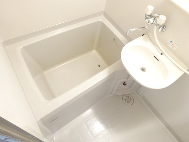 エステート小林の浴室