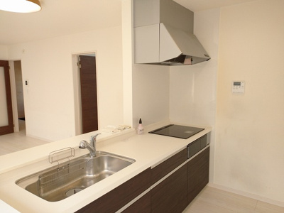 【キッチン】 | 東二島一丁目10番19号（C-12）