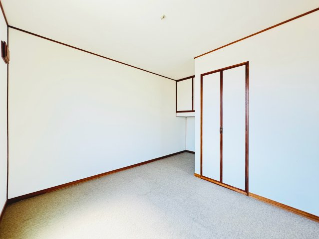 【寝室】 | 【CP対象】グリーンハイツ | 広くて明るい寝室