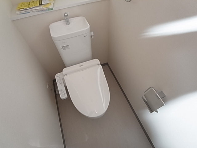 神戸市長田区北町１丁目の賃貸マンションのトイレ|ウォッシュレット付トイレ