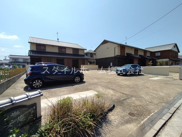 安庵の駐車場