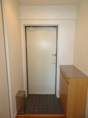 【玄関】 | ラポール西大島イースト