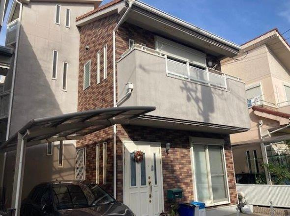 清滝新町　中古一戸建ての外観|新しい生活にいかがでしょうか？外観はお住まいの顔になります。こだわりたいポイントですね。外壁塗装や屋根塗装のご相談も承っております。
■現地内覧・資金計画相談・住宅ローン相談もお問合せ受付中■