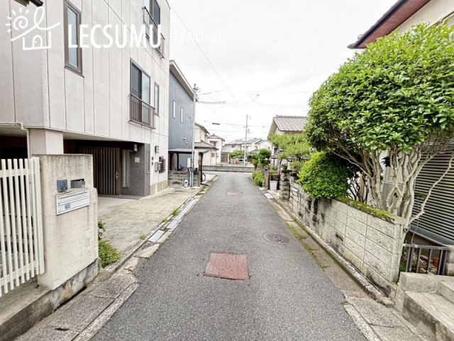 姫路市御立西1丁目/中古戸建の周辺