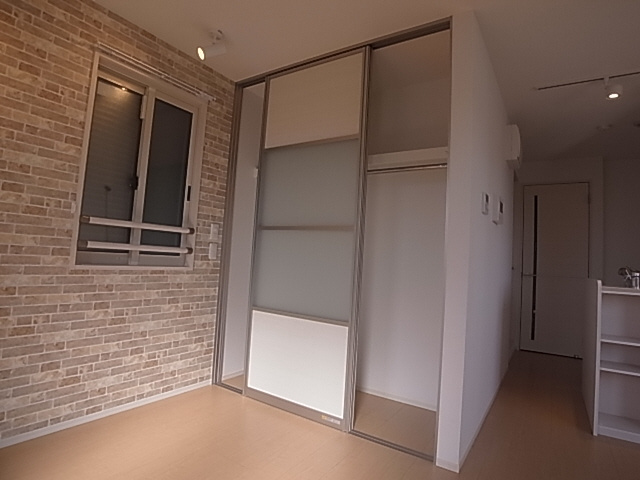 神戸市兵庫区南逆瀬川町のアパートの収納|クローゼット