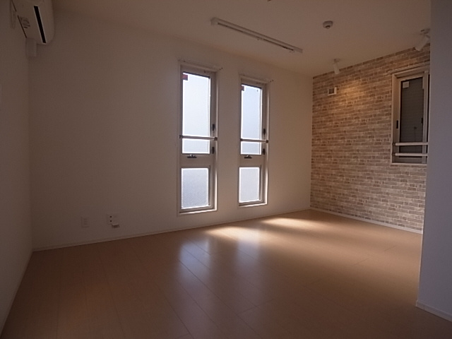 神戸市兵庫区南逆瀬川町のアパートのその他