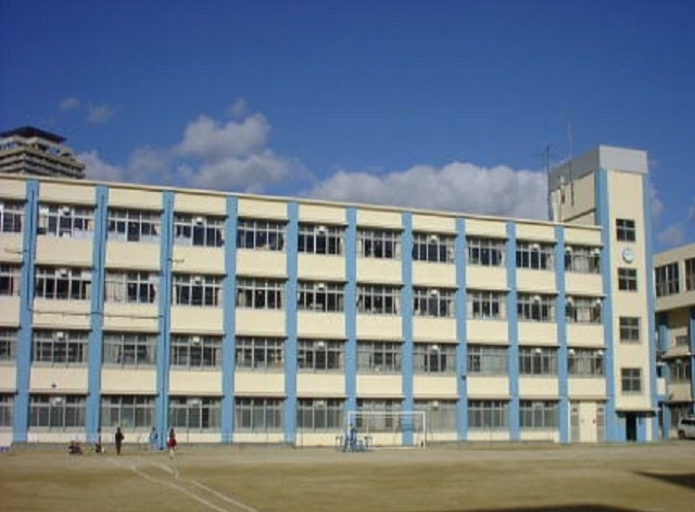 神戸市兵庫区南逆瀬川町のアパートの周辺|神戸市立明親小学校