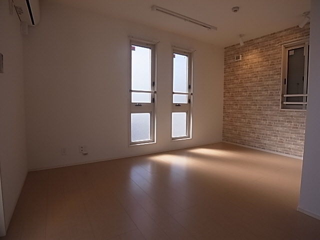 神戸市兵庫区南逆瀬川町のアパートのその他|室内