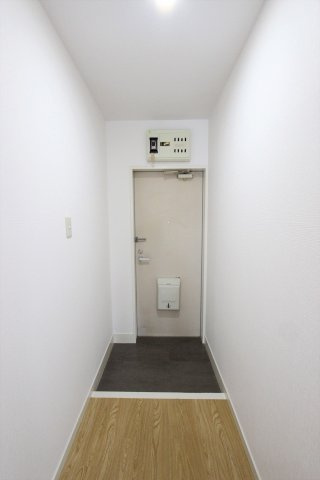コーポ大門の玄関