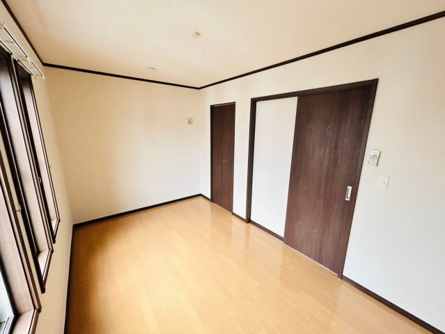 【寝室】 | 雷電山
