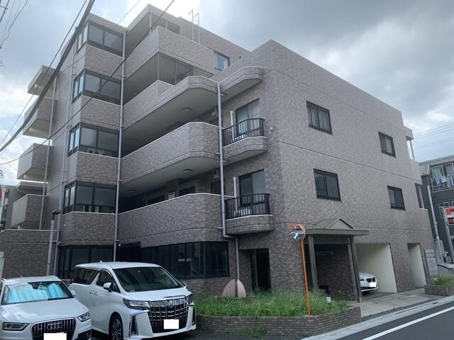練馬区春日町５丁目の一棟マンションの外観