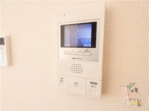 クレスト高柳のセキュリティ|カメラ付インターホン