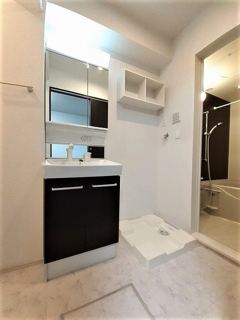 カシータ　テラス　湘南の洗面所|洗面所