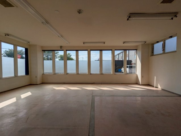 鶴富ビル　21坪の路面店テナントのその他