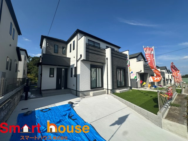 町田市三輪緑山　新築23棟の外観|オシャレな外観は、人の目を引くだけではなく自慢したくなりますね！植木を置いたりアレンジは、自由です。自分の好みに仕上げましょう♪