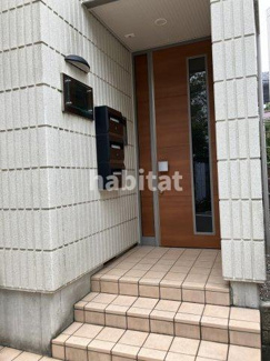 【エントランス】 | オートロック付きでセキュリティ面も安心！
