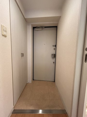 メロディア塚本の玄関