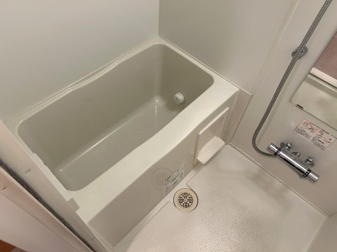 メロディア塚本の浴室