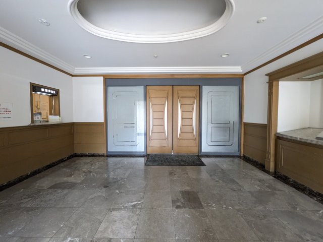 【エントランス】