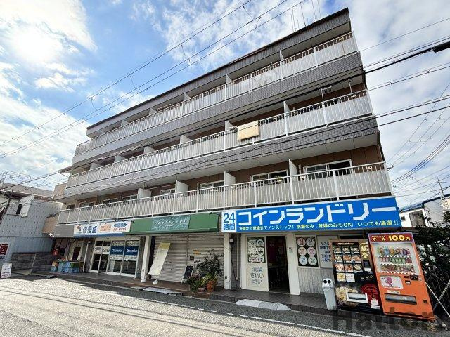 コートヴィレッジ服部